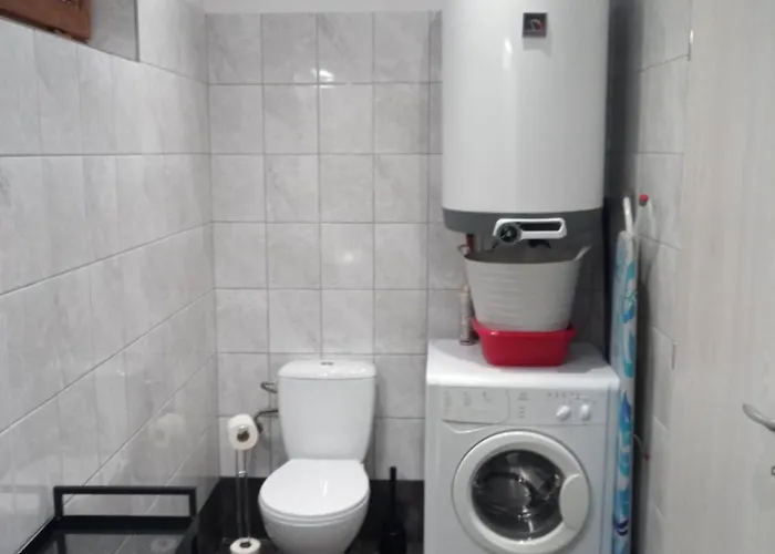 Dom wakacyjny Samostatny V Zahrade